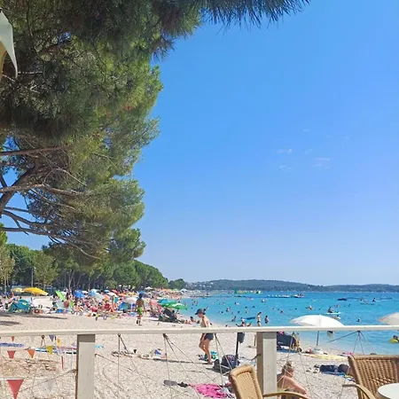 Veluana 2 With Terrace شقة *