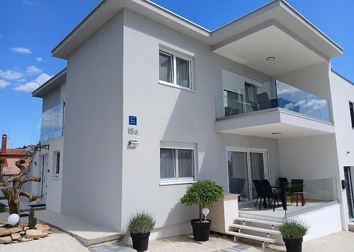 Appartement Veluana 2 With Terrace